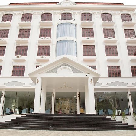Windsor Hotel Sơn La エクステリア 写真
